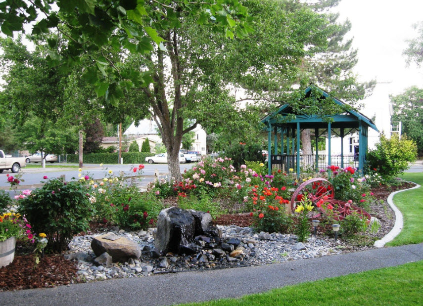 Oregon Trail Arboretum, United States